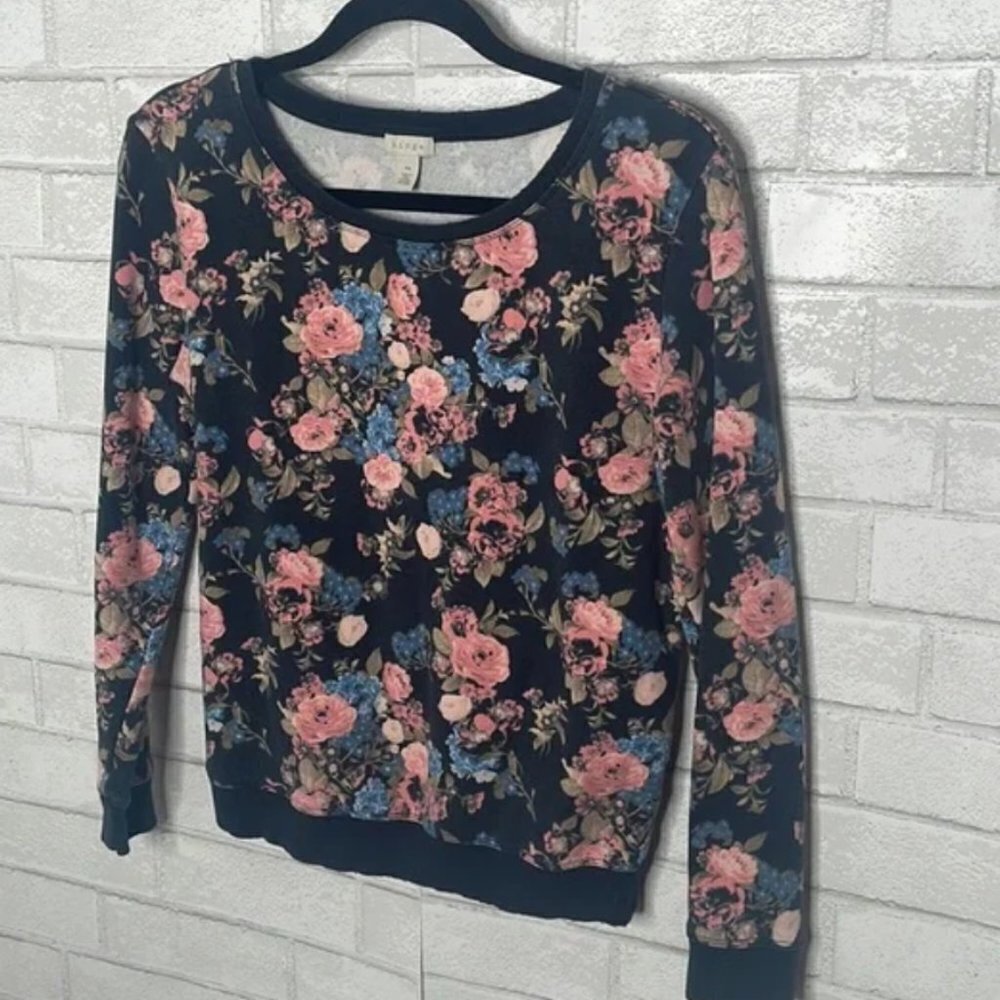 Hinge Floral Crew Neck Sweatshirt - Picture 4 of 12